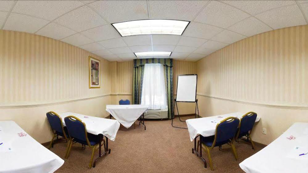 Holiday Inn Express Richmond-Mechanicsville By Ihg Eksteriør bilde
